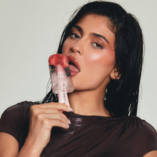 wet lip <br>look