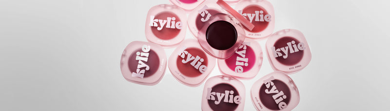 Kylie Cosmetics - Featured - Gloss & Glow